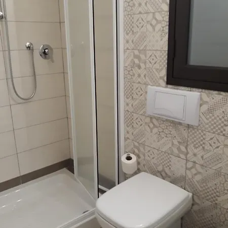 Antares לינה וארוחת בוקר